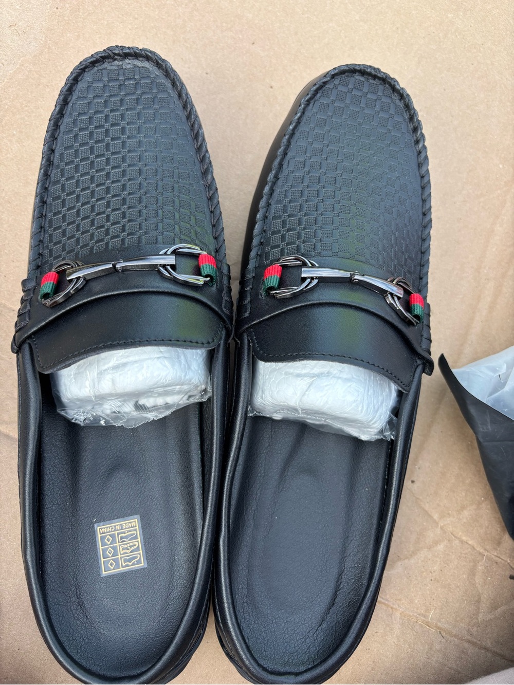 SHEIN Black Men's Slip-On Loafers with Red-Green Webbing and Metal Bit